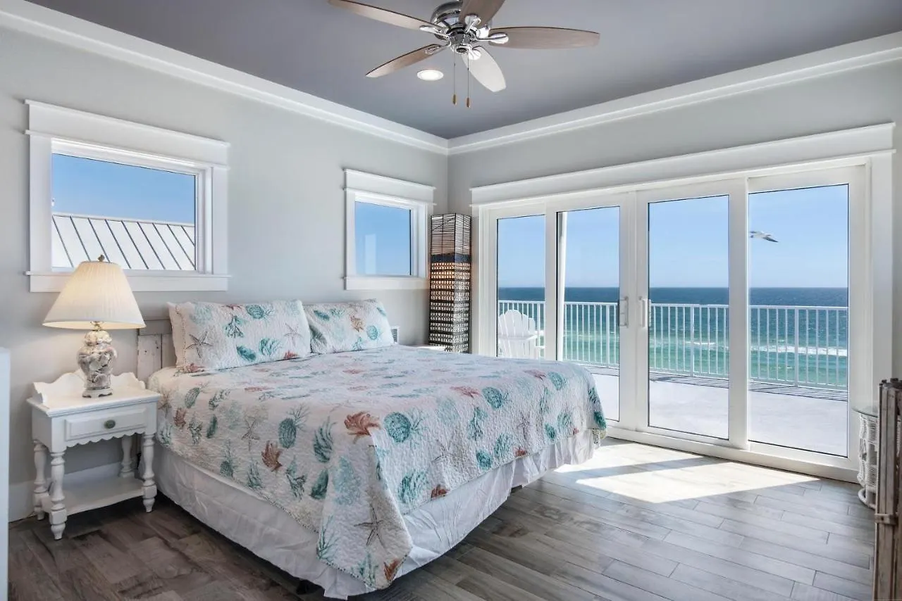 Holiday home Making Waves - Huge Heated Beachfront Pool Hot Tub! Best In Pcb! Panama City Beach