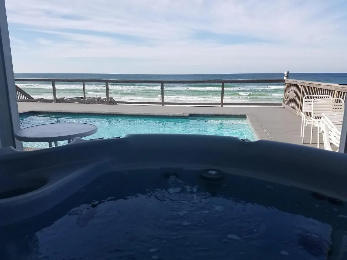 Holiday home Making Waves - Huge Heated Beachfront Pool Hot Tub! Best In Pcb! Panama City Beach