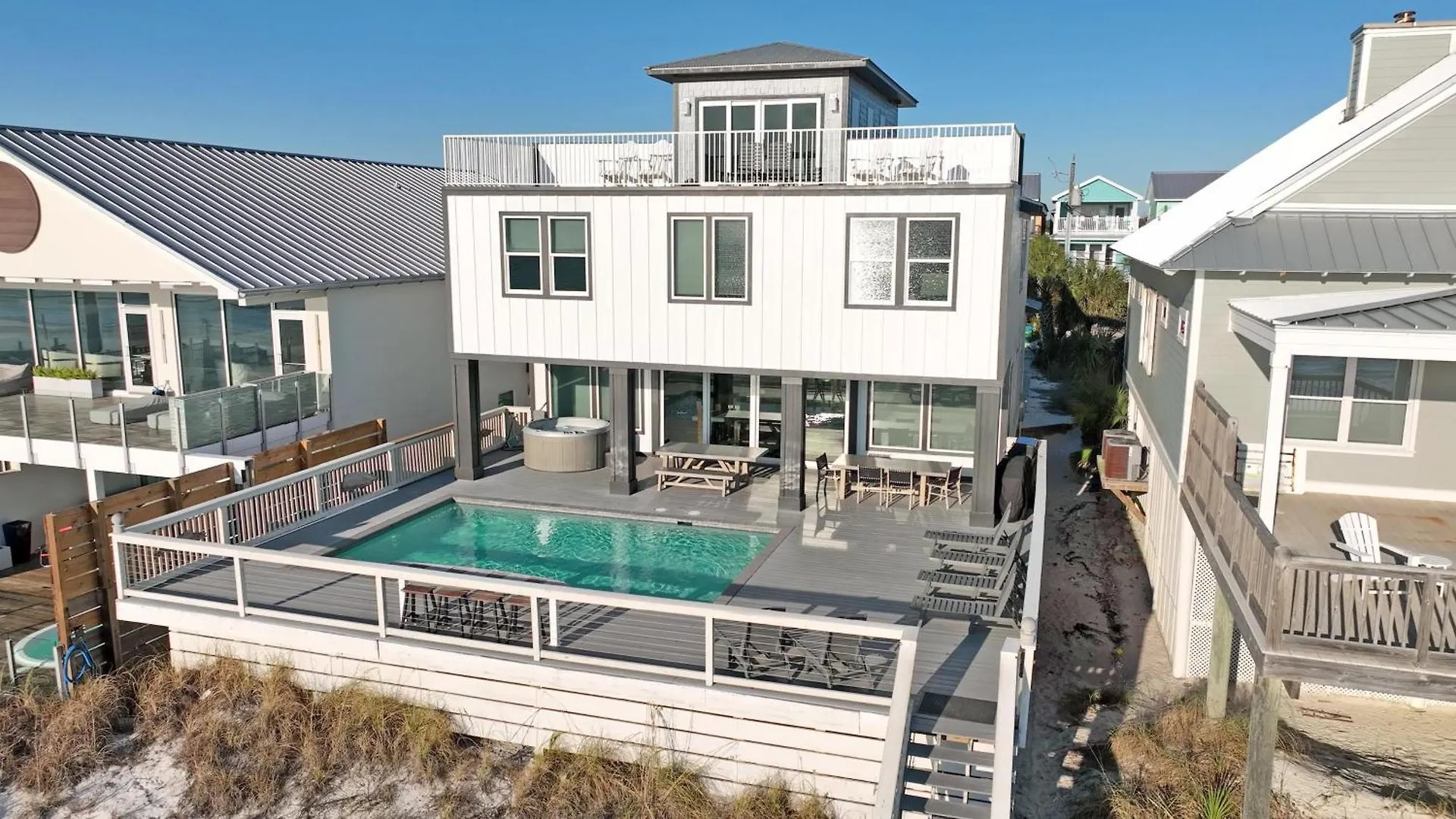Making Waves - Huge Heated Beachfront Pool Hot Tub! Best In Pcb! Panama City Beach