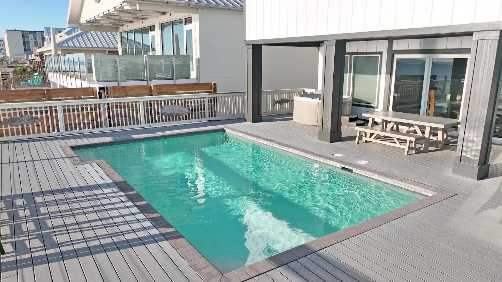 Making Waves - Huge Heated Beachfront Pool Hot Tub! Best In Pcb! Panama City Beach 0*,  United States